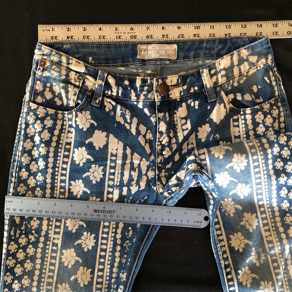 Rare Free People Bali Mantra Flare Jeans Sz 26 - Picture 11 of 16